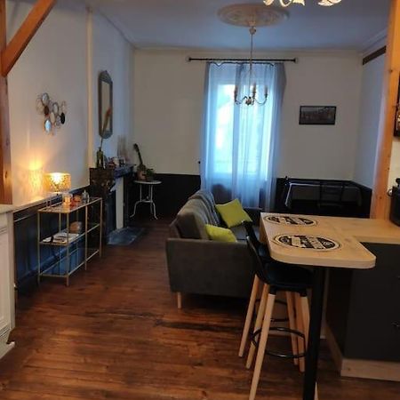 Logement Entier 50 M² Proche Centre Ville Morlaix Exteriör bild